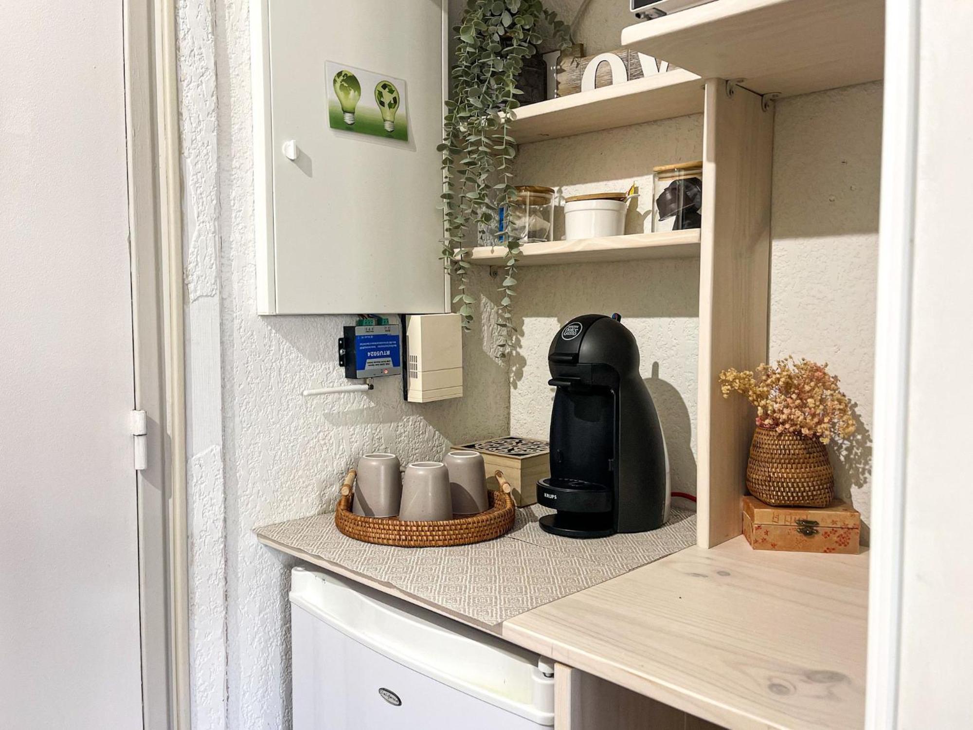 Apartamento Ideal Para Parejas En Enveitg Exteriör bild